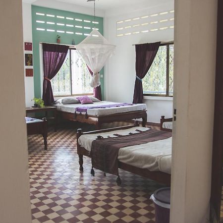 The Playground Bed & Breakfast Кампот Екстериор снимка