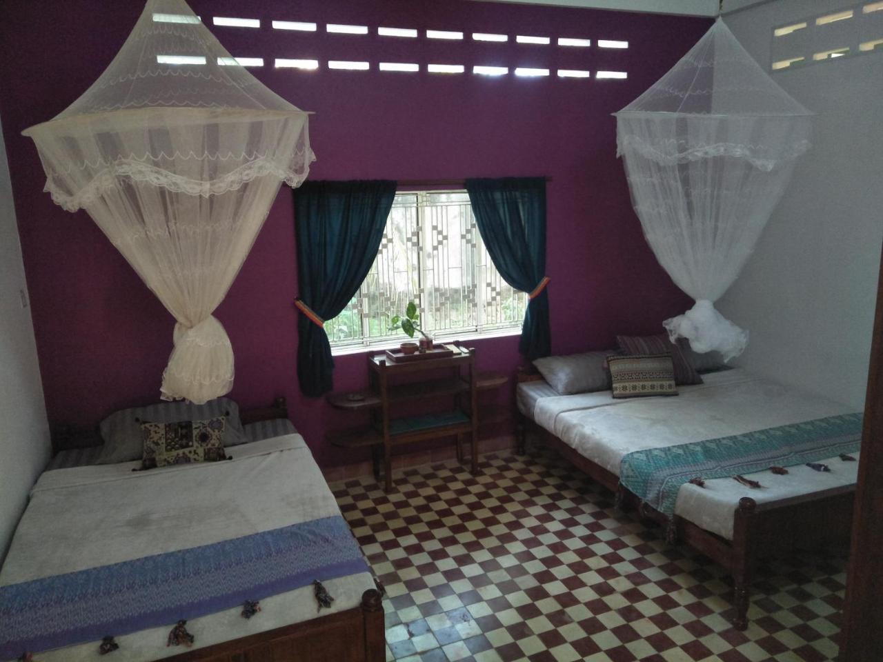 The Playground Bed & Breakfast Кампот Екстериор снимка
