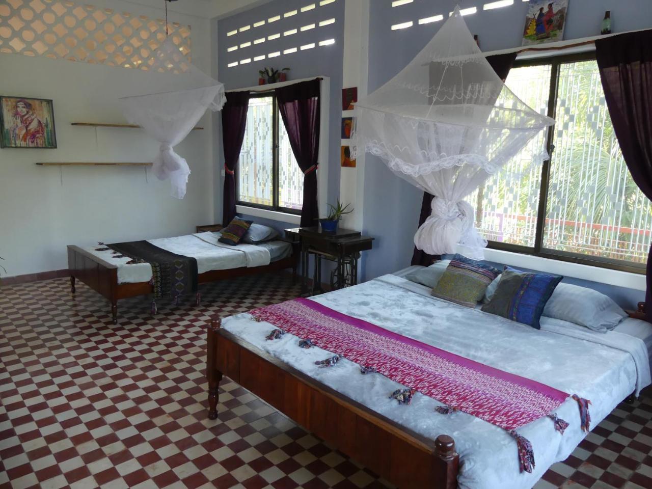 The Playground Bed & Breakfast Кампот Екстериор снимка